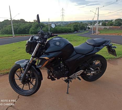 YAMAHA FZ25 FAZER ABS 